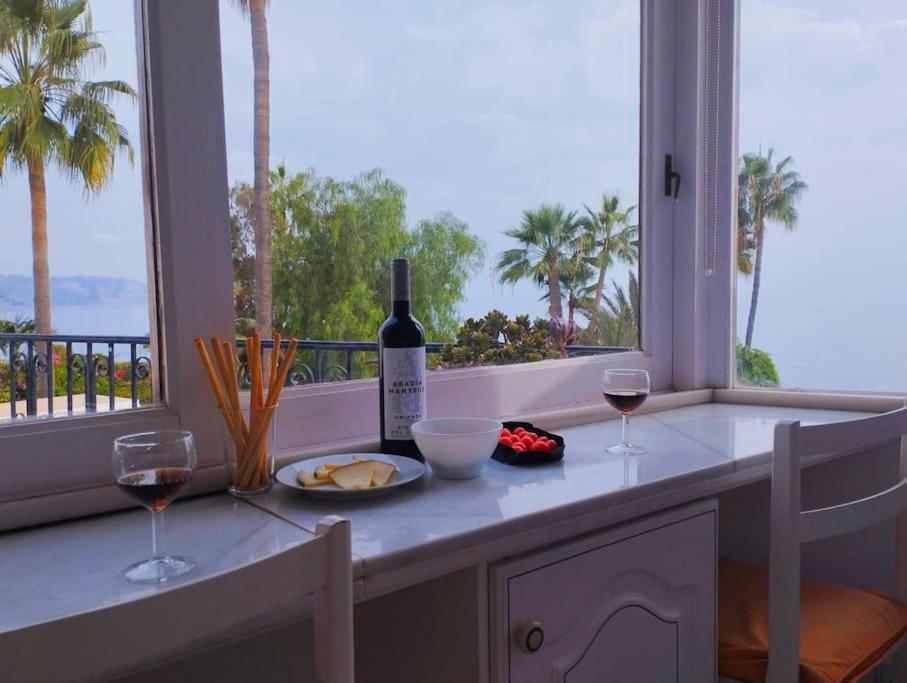 Beautiful 2 Bedroom In Calle Carabeo, Nerja Exterior foto